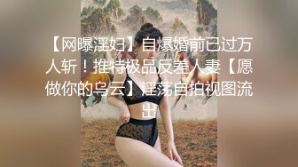 我的班花女友，趁还没开学，带回家做爱，颜控，不敢内射，还在读书，射在阴毛上！