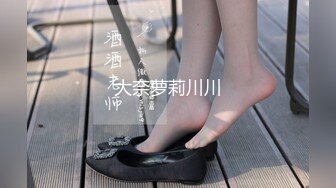 【新速片遞】居家人妻黑丝露脸真实性爱实录，给小哥的大鸡巴舔硬，激情上位套都没有带，各种体位抽插射在肚子上自慰逼逼[1.57G/MP4/01:28:01]