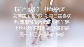  熟女阿姨吃鸡啪啪 啊不行 痛 阿姨撅着屁屁被大肉棒无套操完逼还要插菊花 有点受不了