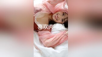 漂亮大奶美女挑战黑祖宗超长大肉棒 根本不敢全部插入 只能进入一半 黑白配视觉冲击