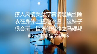 兄弟俩泡完大澡堂子,回房间鸡巴硬了,无套把兄弟菊花爆了,猛草兄弟！