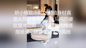 颜值身材满分美女小姐姐，全裸激情诱惑，多毛小穴掰开特写，道具假屌插入