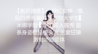 YM漫展抄底,两个穿公主裙小美妞❤️光洁屁股沟和窄内湿痕真想摸摸