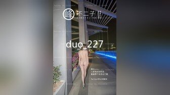 女士SPA生理保健按摩会所老司机男技师没扣几下就淫水直流娇喘求肉棒安慰主动迎合操她仰着头呻吟